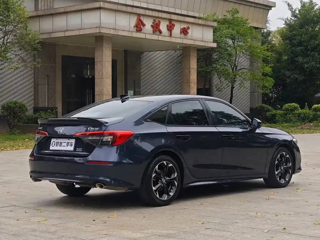 Honda Civic — фото 5