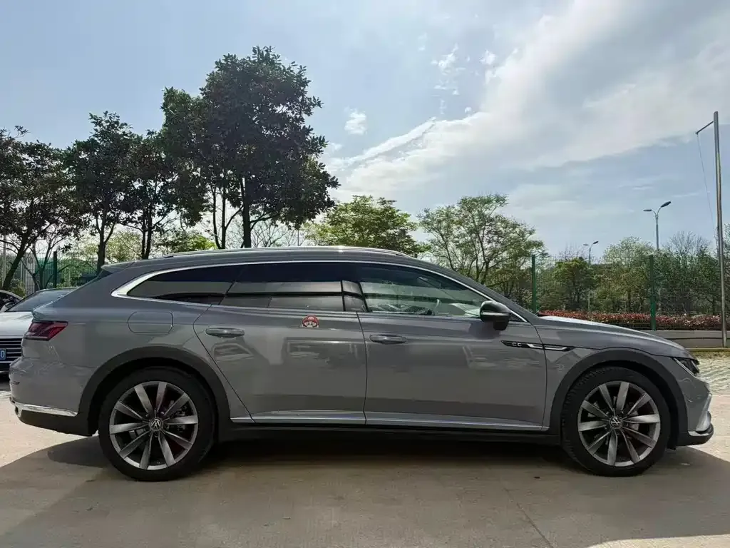 Volkswagen CC 2022 из CN, фото 3
