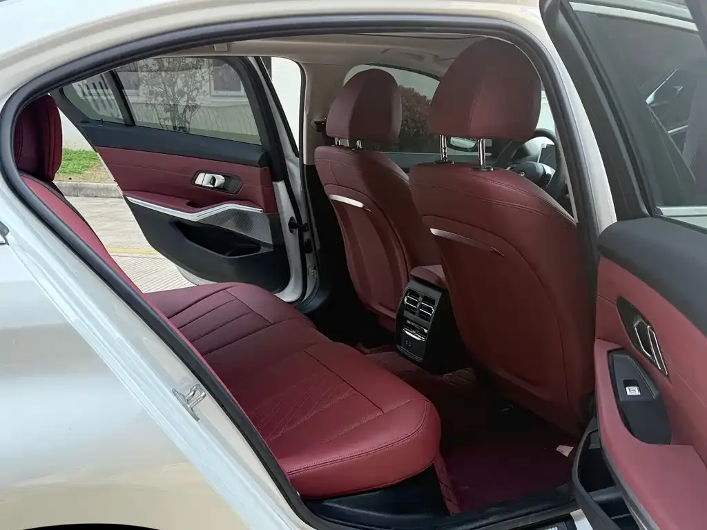 BMW 3 Series — фото 10