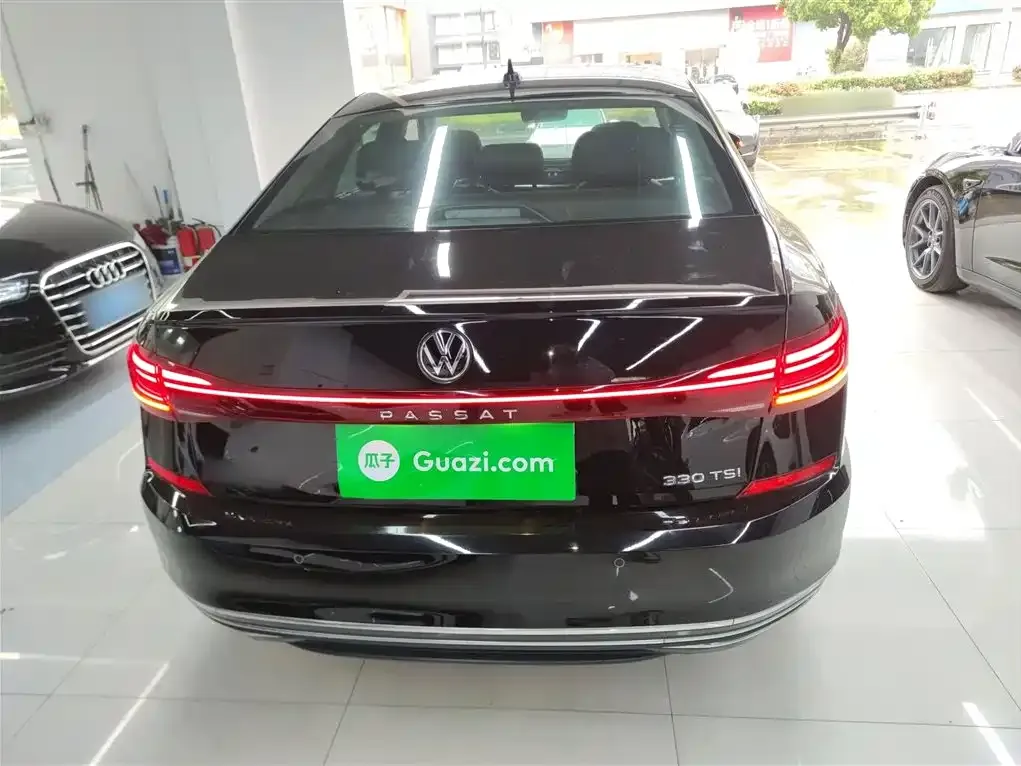 Volkswagen Passat 2022 из CN, фото 6