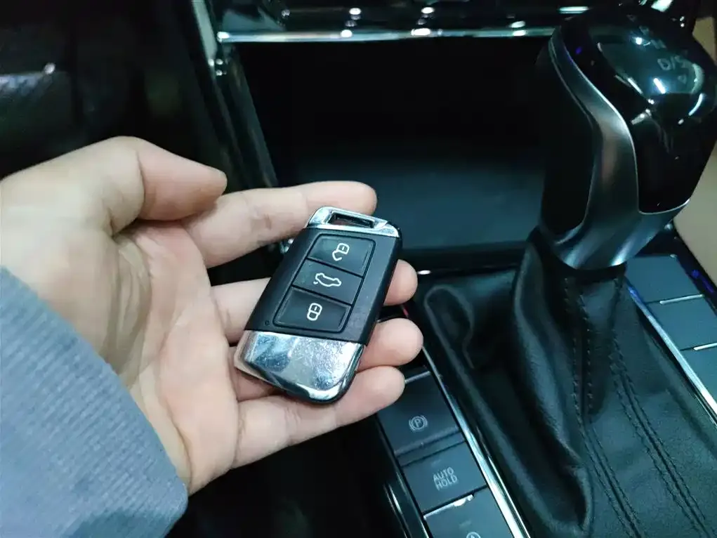 Volkswagen Passat 2022 из CN, фото 3