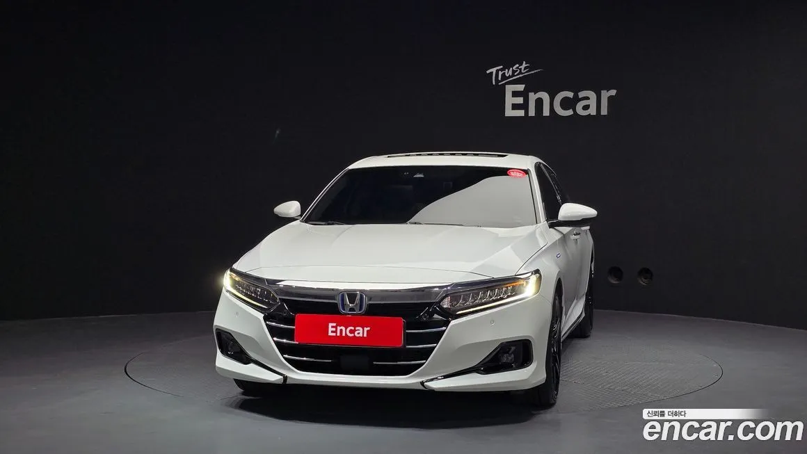 Honda Accord — фото 6