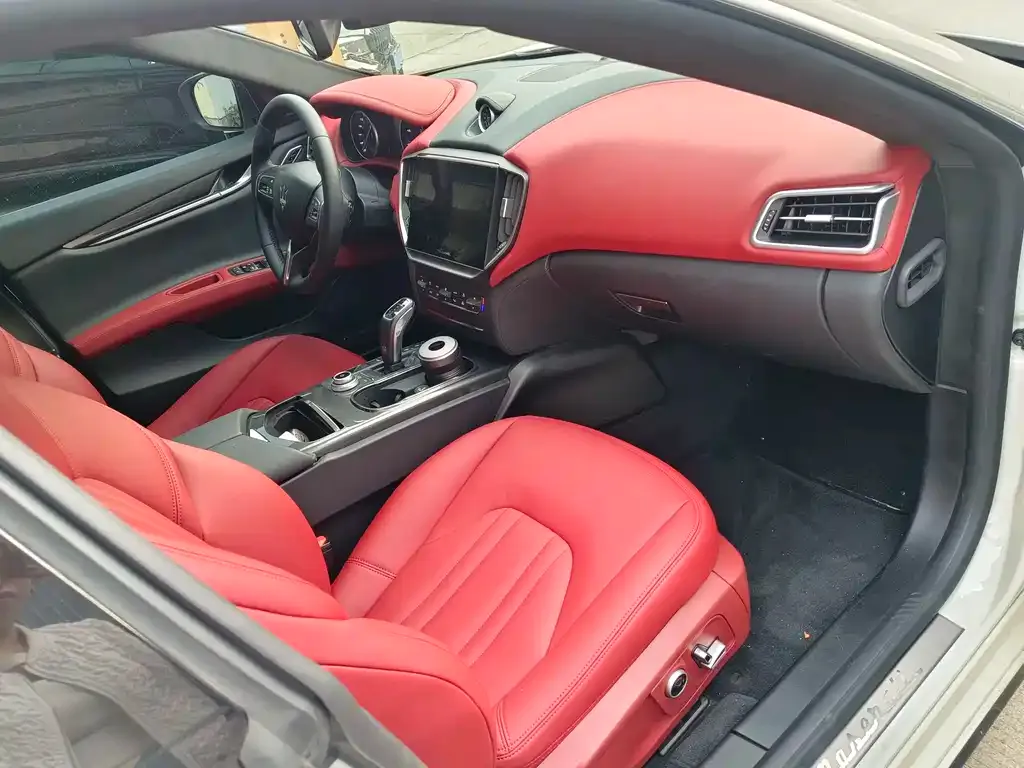 Maserati Ghibli — фото 2