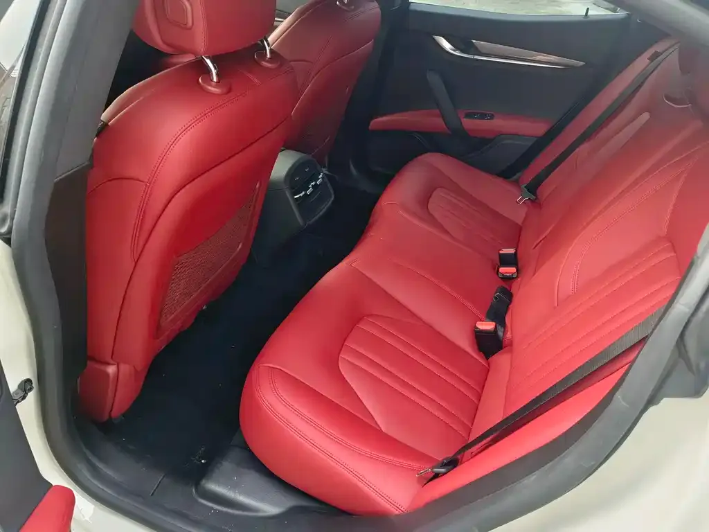 Maserati Ghibli — фото 6
