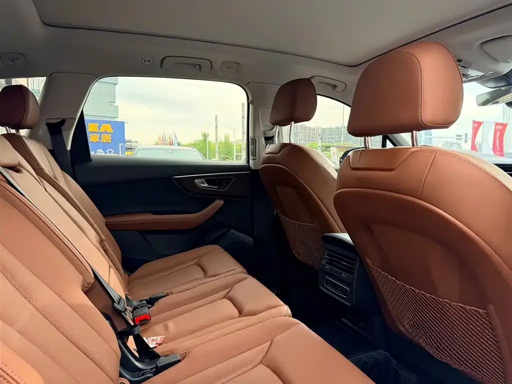 Audi Q7 2026 из CN, фото 2