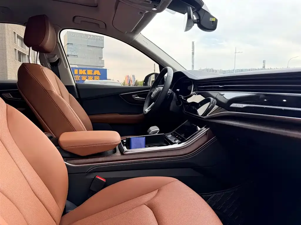 Audi Q7 2026 из CN, фото 5