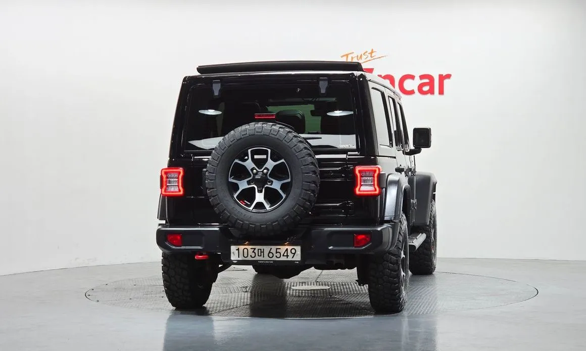 Jeep Wrangler — фото 4