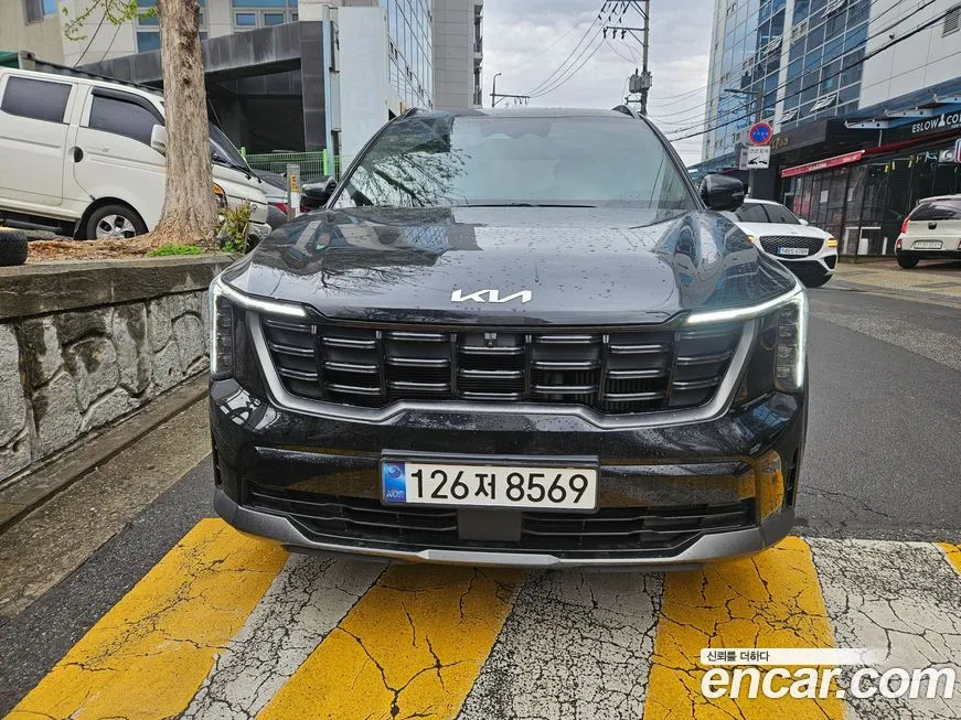 Kia Sorento — фото 1