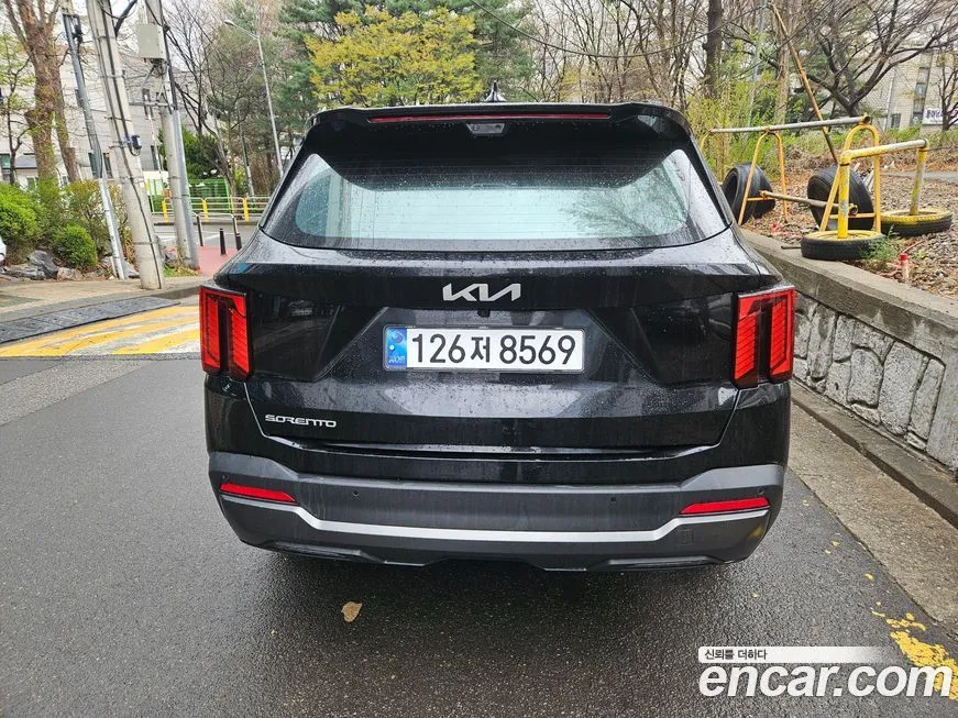 Kia Sorento — фото 10