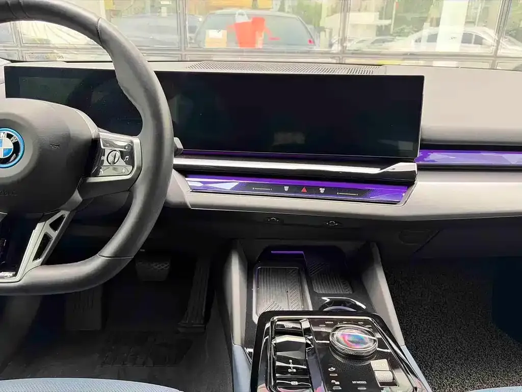 BMW i5 2024 из CN, фото 9