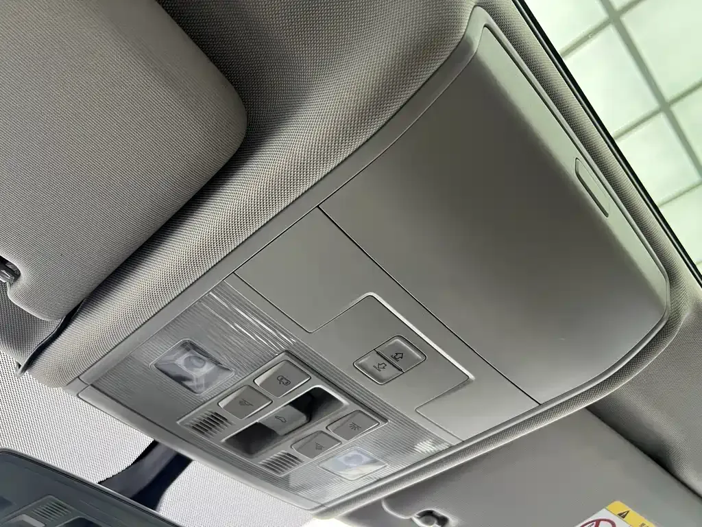 Volkswagen Tiguan L 2021 из CN, фото 5