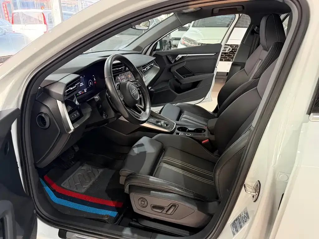 Audi A3 2022 из CN, фото 10