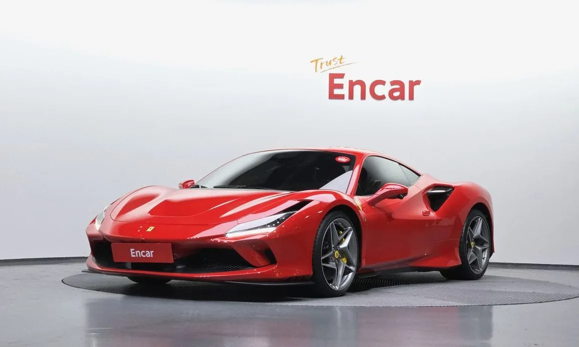 Ferrari F8