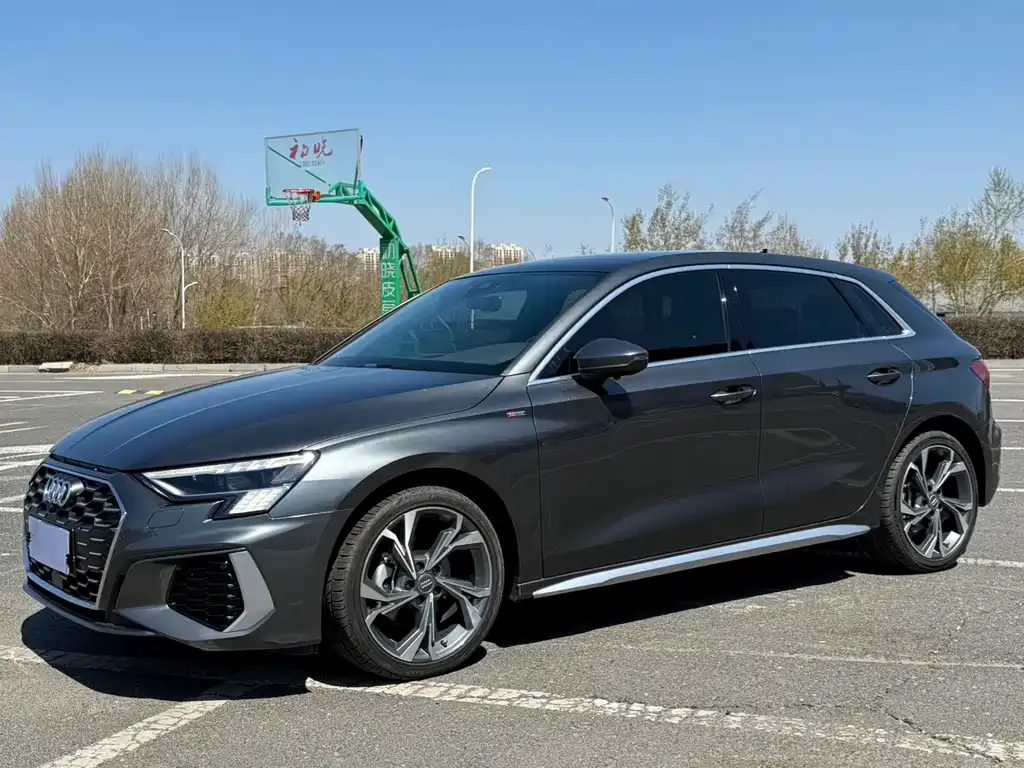 Audi A3 2022 из CN, фото 1