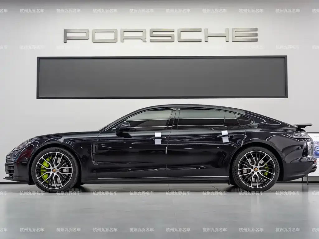 Porsche Panamera — фото 5