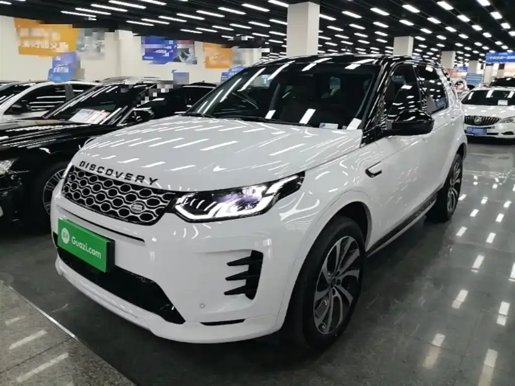 Land Rover Discovery Sport — фото 1
