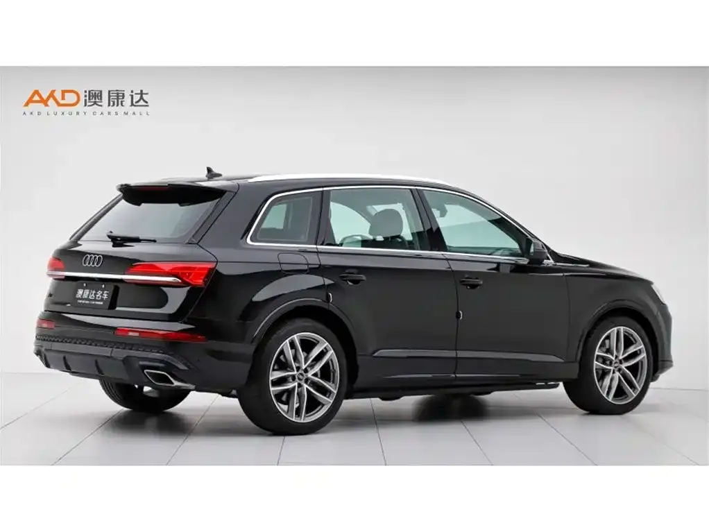 Audi Q7 2025 из CN, фото 8