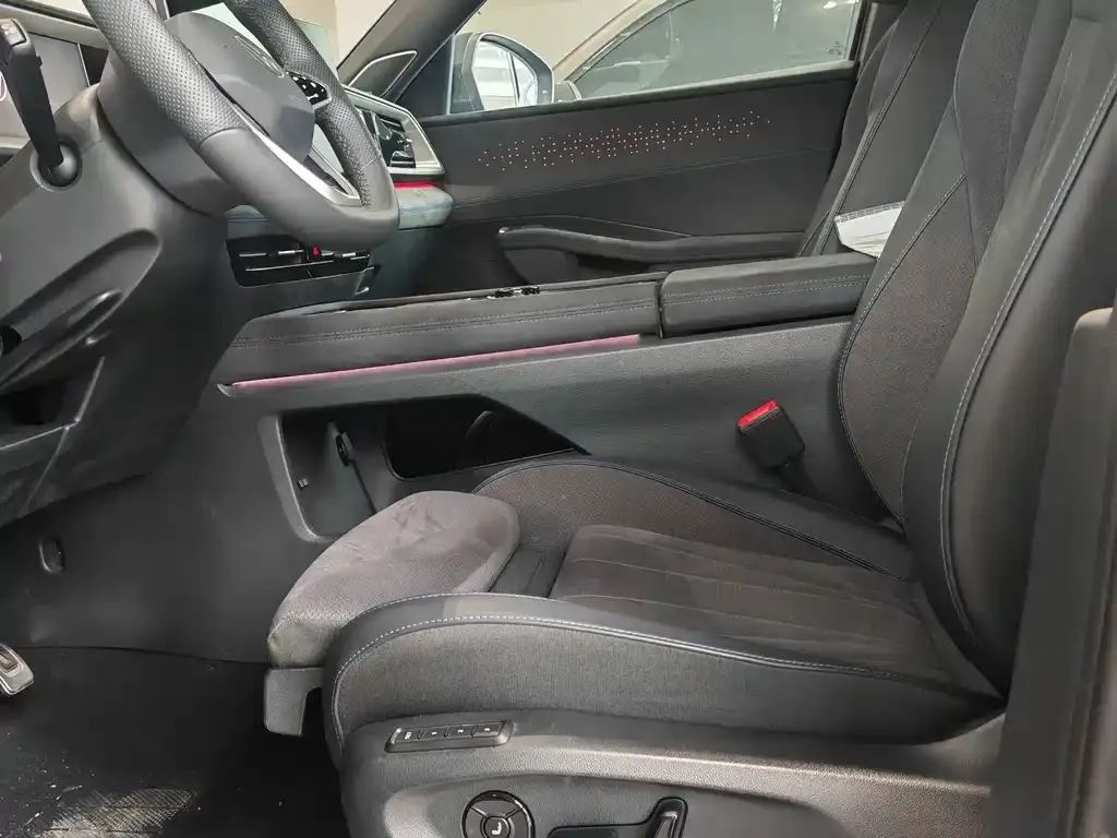 Volkswagen Teramont X 2025 из CN, фото 9