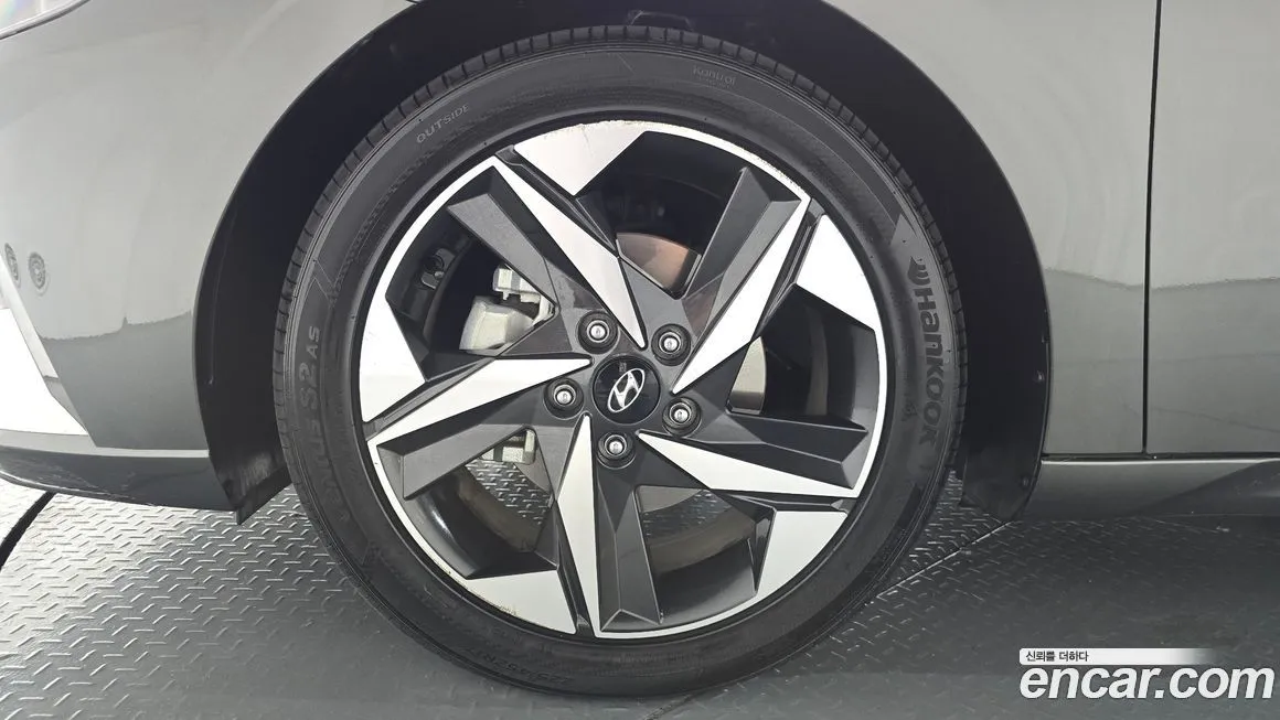 Hyundai AVANTE — фото 10