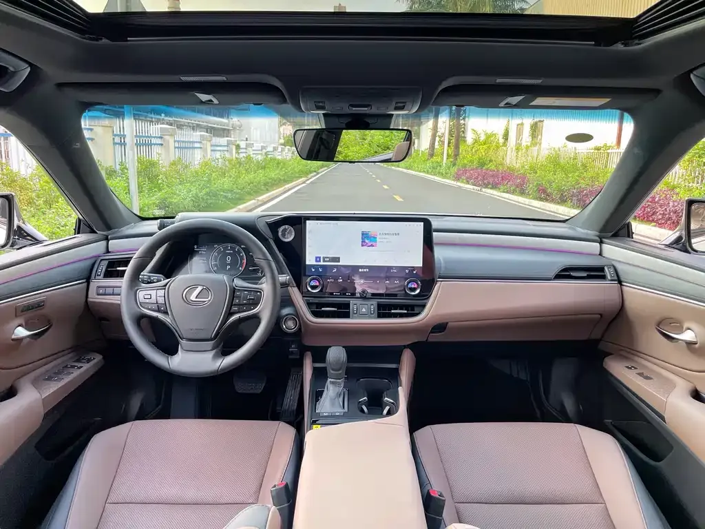 Lexus ES 2026 из CN, фото 7
