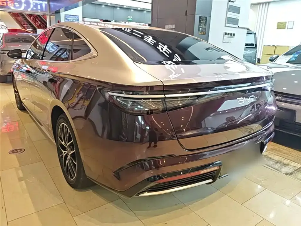 BYD Seal 07 DM-i 2024 из CN, фото 4