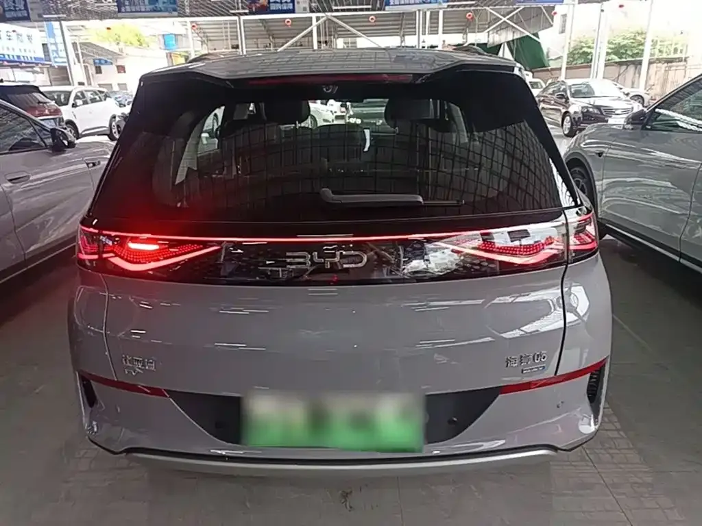 BYD Hiace 05 EV — фото 7
