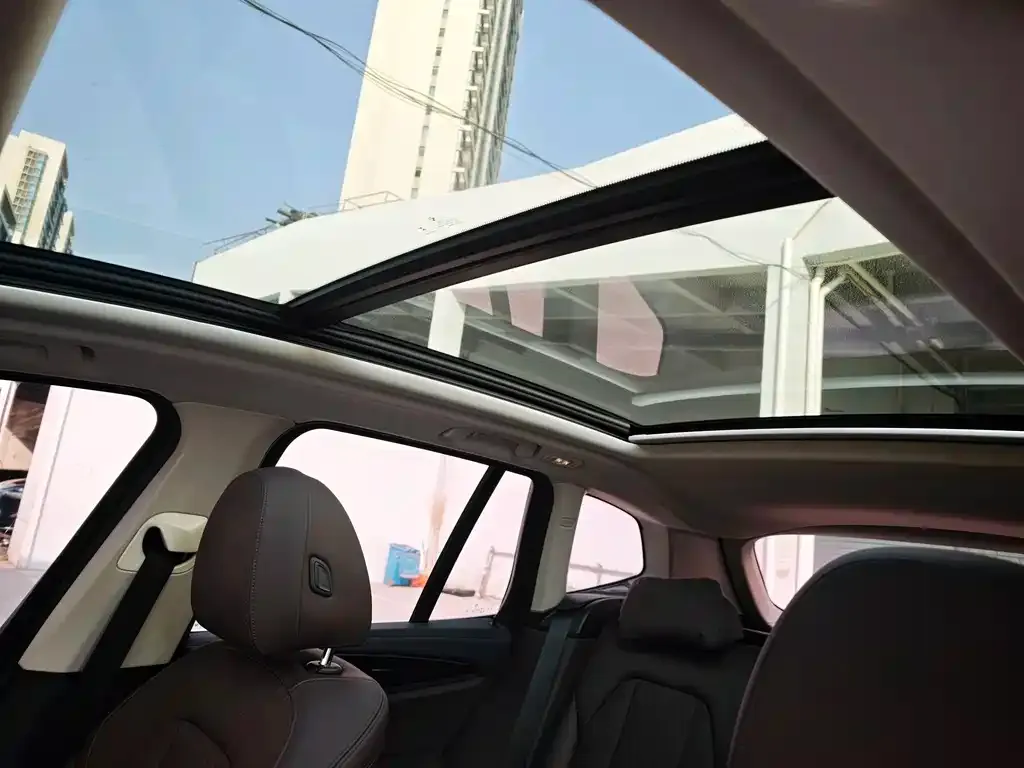 BMW iX3 2024 из CN, фото 3