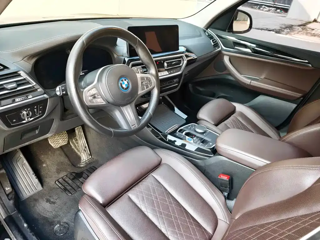 BMW iX3 2024 из CN, фото 10