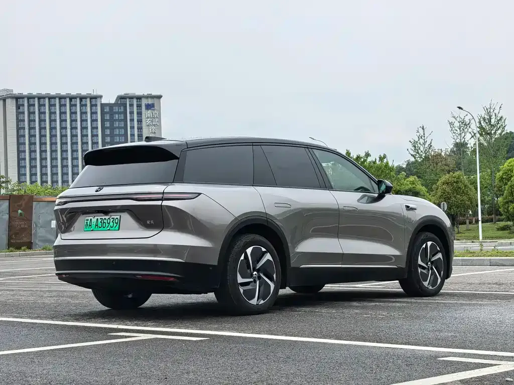 NIO ES8 2024 из CN, фото 10