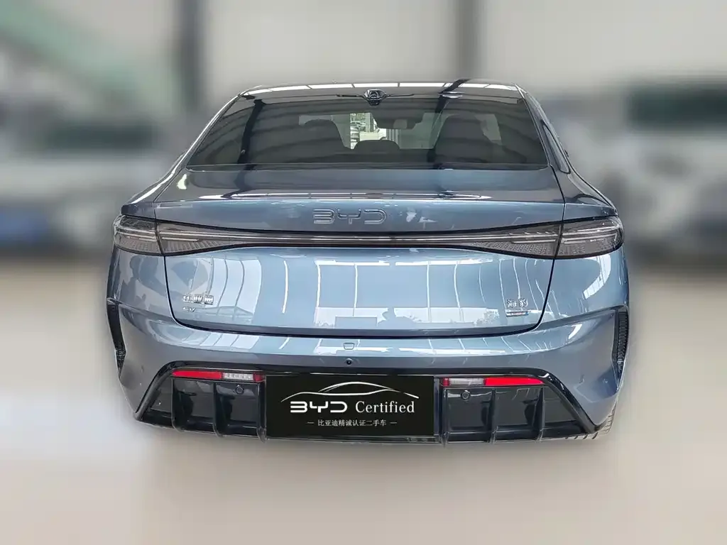 BYD Seal — фото 7
