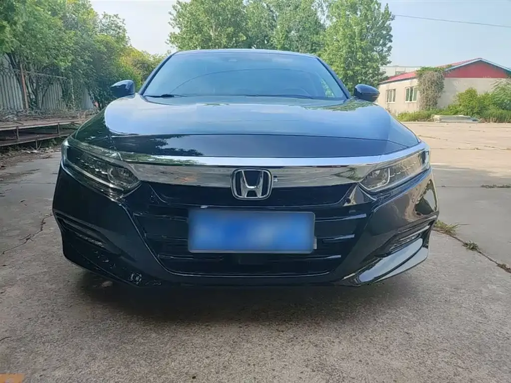 Honda Accord — фото 3