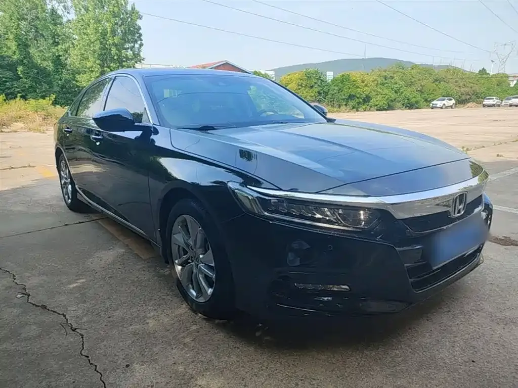 Honda Accord — фото 5