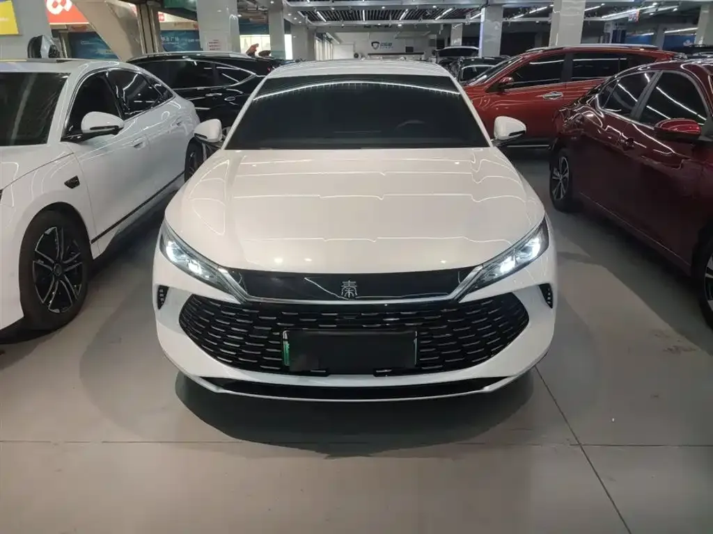 BYD Qin L — фото 8