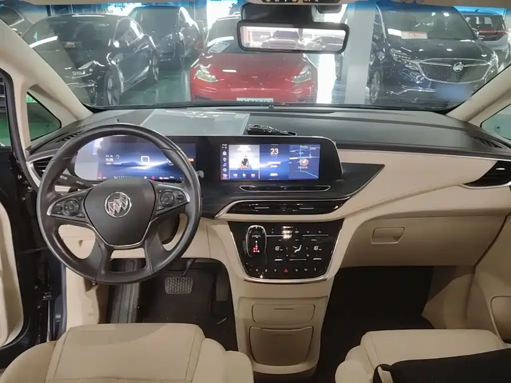 Buick GL8 2023 из CN, фото 6
