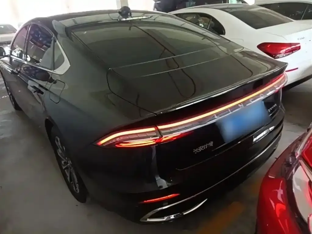 Lincoln Z 2023 из CN, фото 7