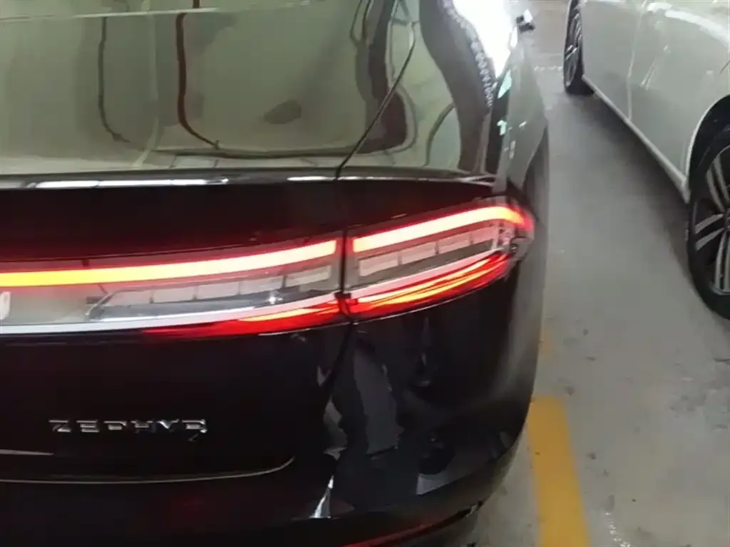 Lincoln Z 2023 из CN, фото 6