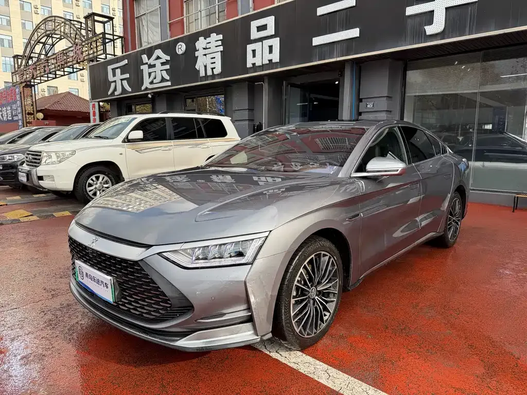 BYD Han — фото 1