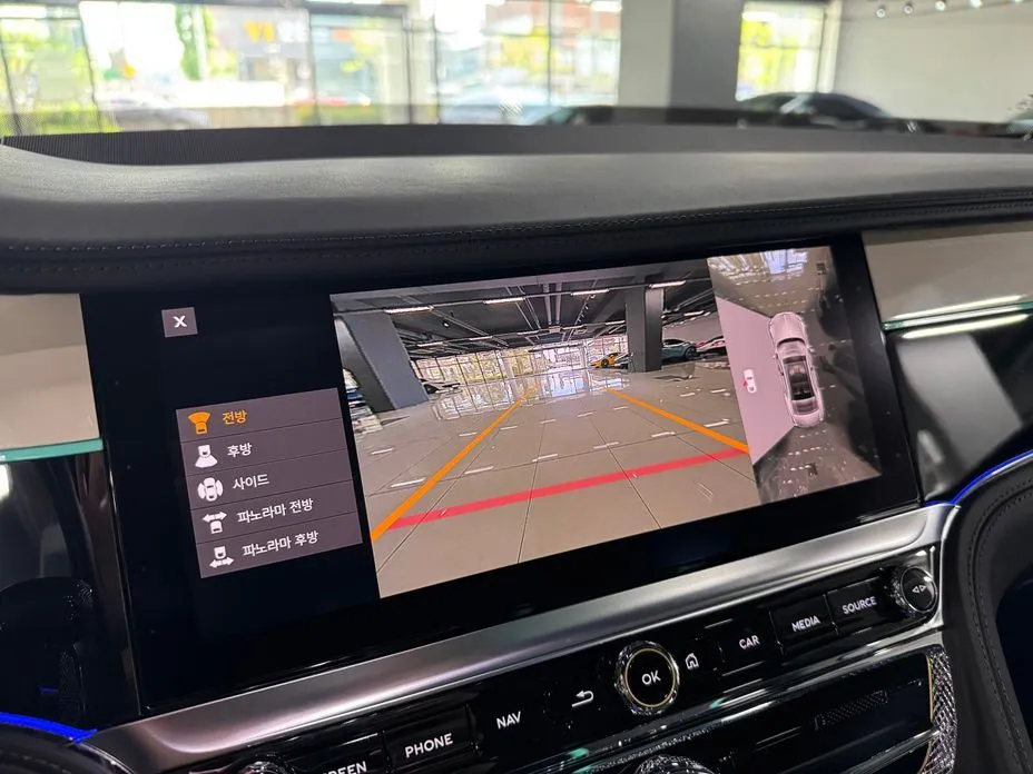 Bentley Flying Spur 2023 из KR, фото 2