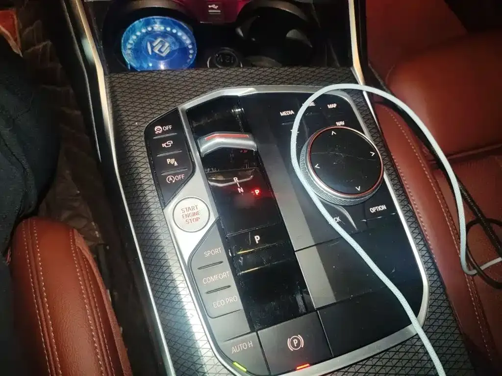 BMW 3 Series 2023 из CN, фото 10