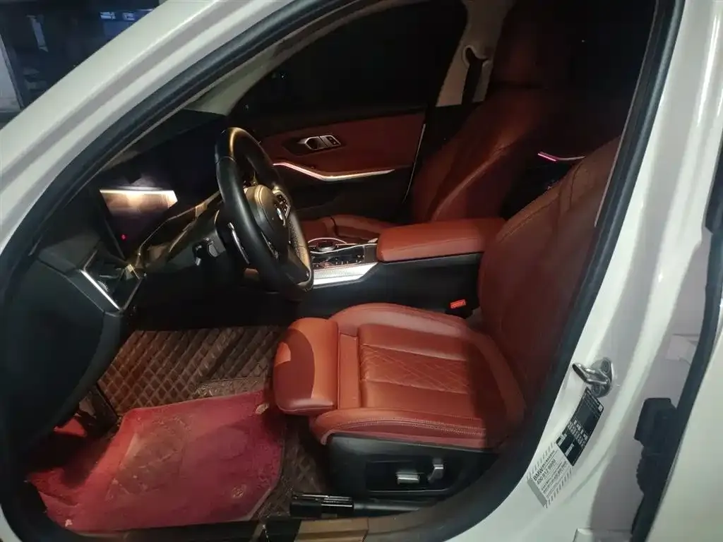 BMW 3 Series 2023 из CN, фото 9