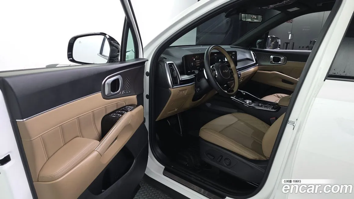 Kia Sorento — фото 6