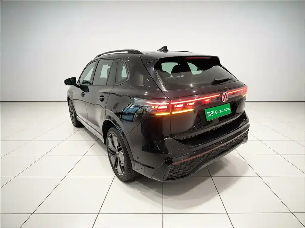 Volkswagen Tiguan L 2024 из CN, фото 9