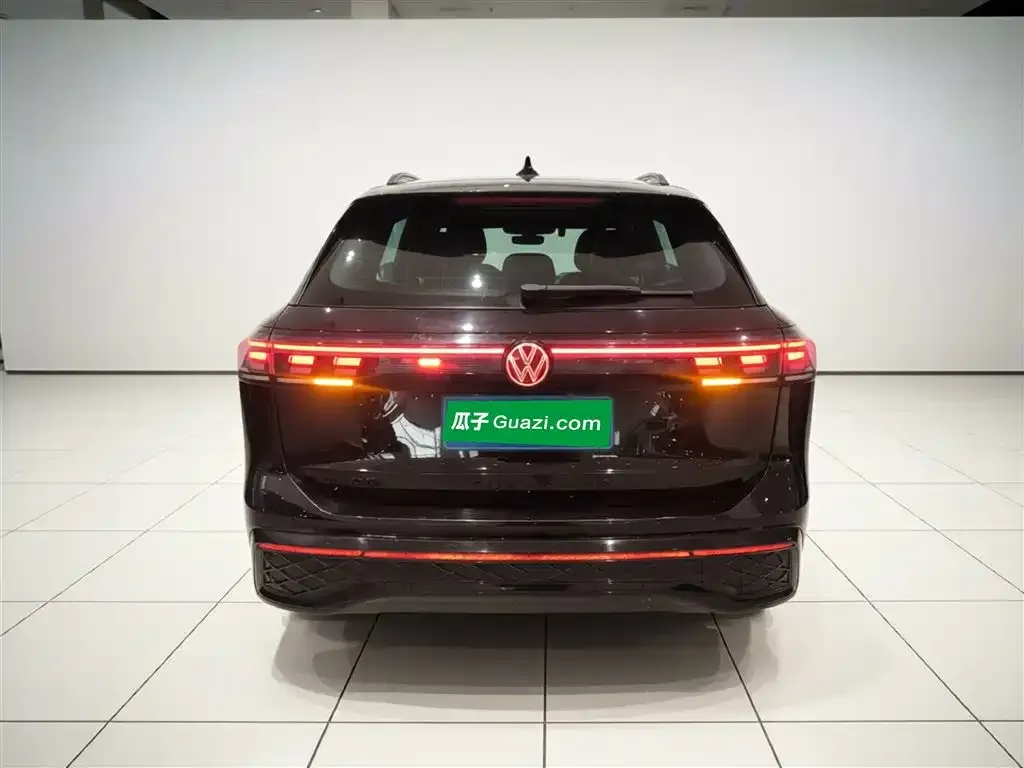 Volkswagen Tiguan L 2024 из CN, фото 2