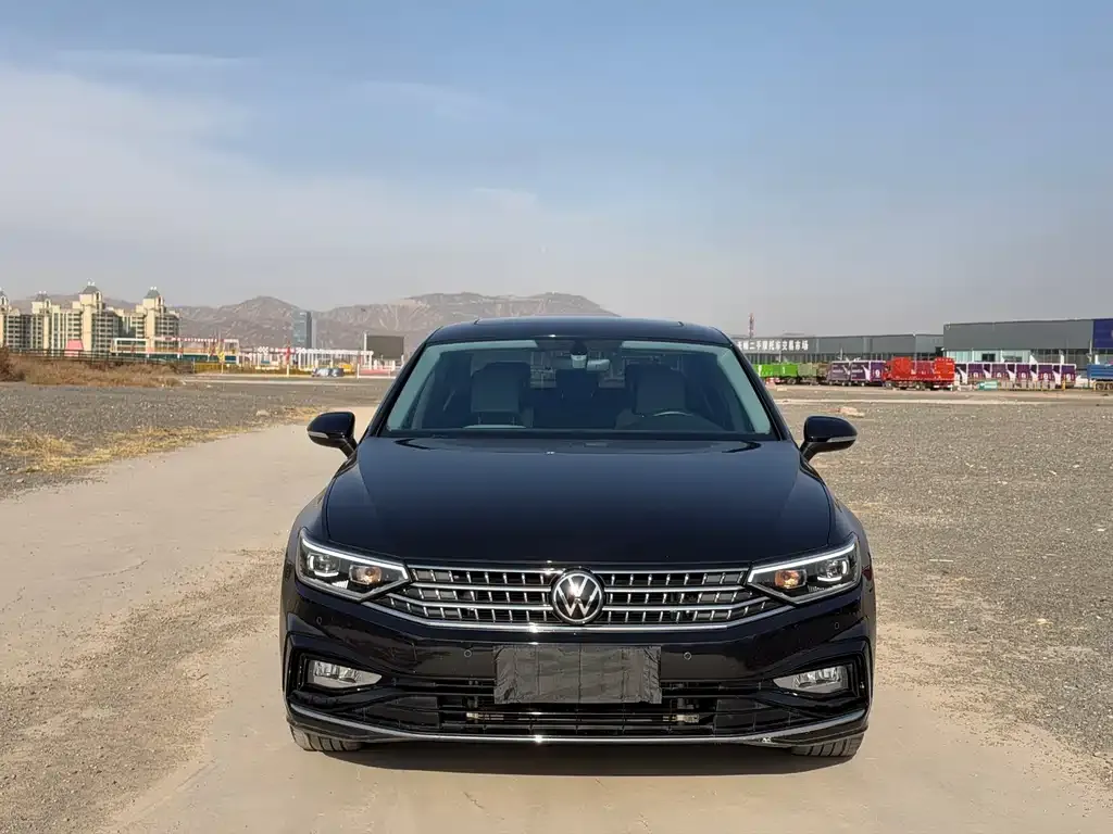 Volkswagen Magotan 2024 из CN, фото 6