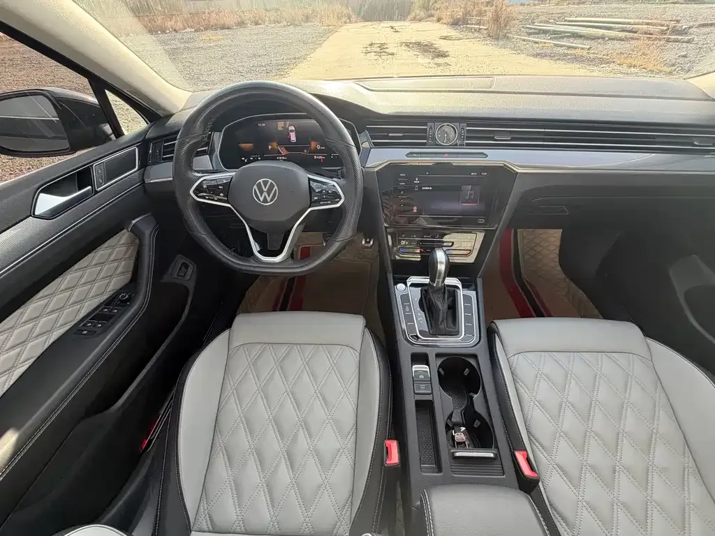 Volkswagen Magotan 2024 из CN, фото 9