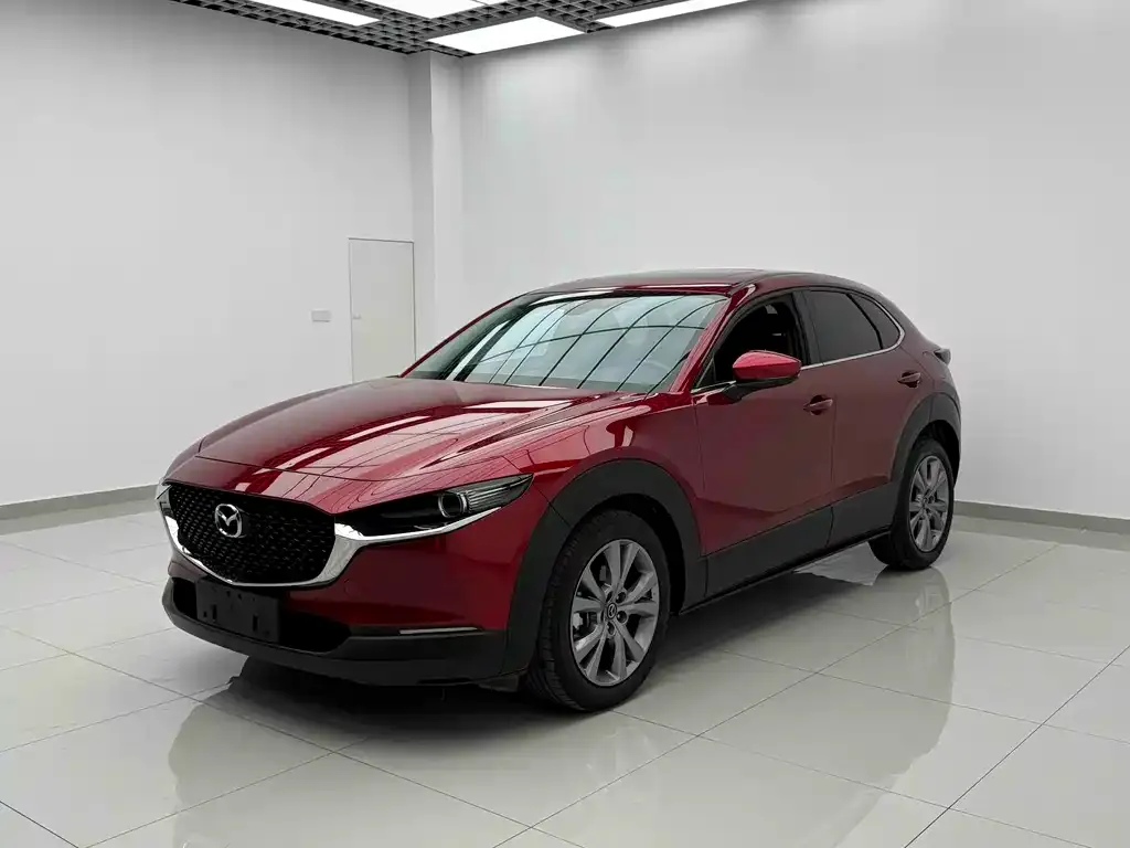 Mazda CX-30 — фото 1