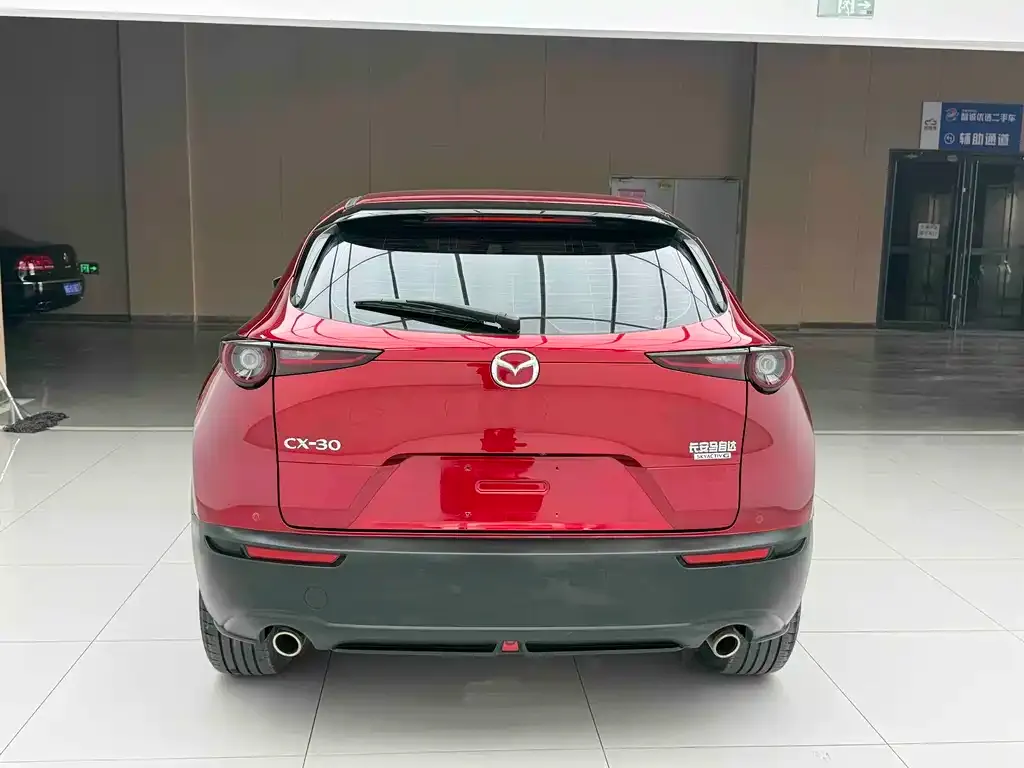 Mazda CX-30 — фото 4