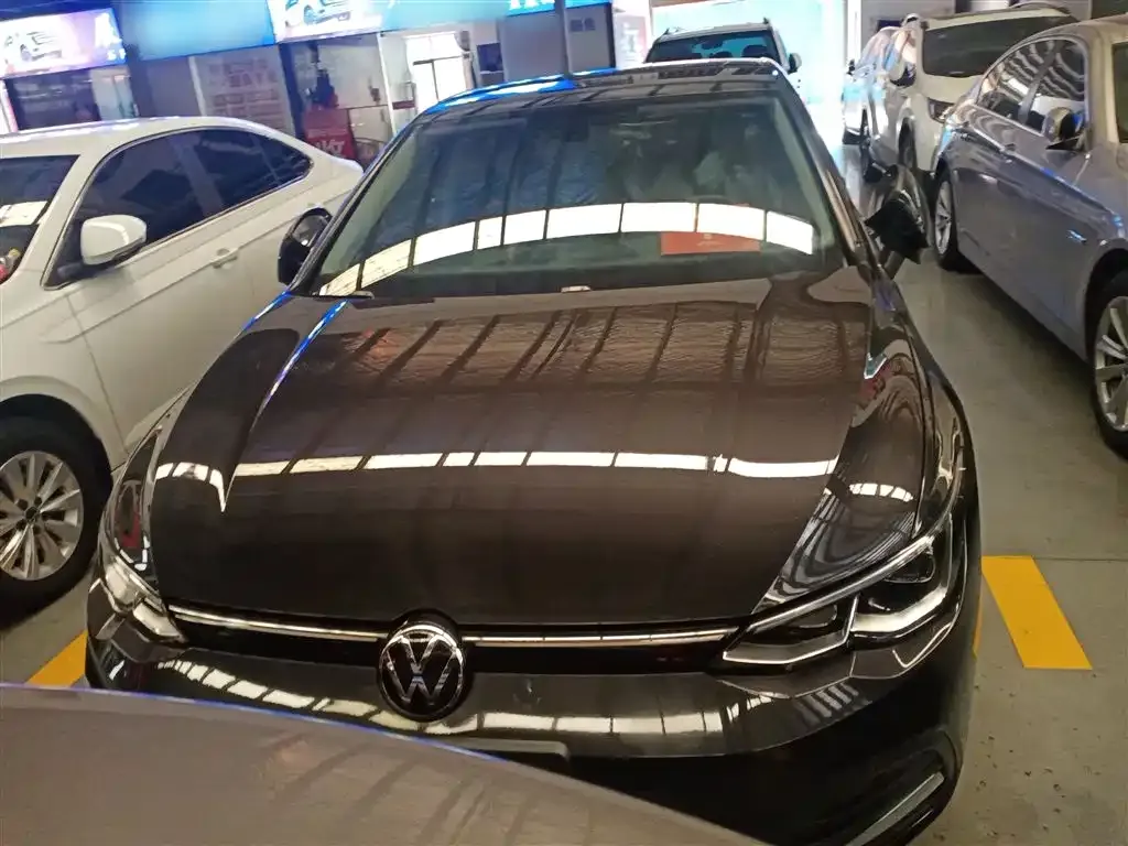 Volkswagen Golf 2022 из CN, фото 7