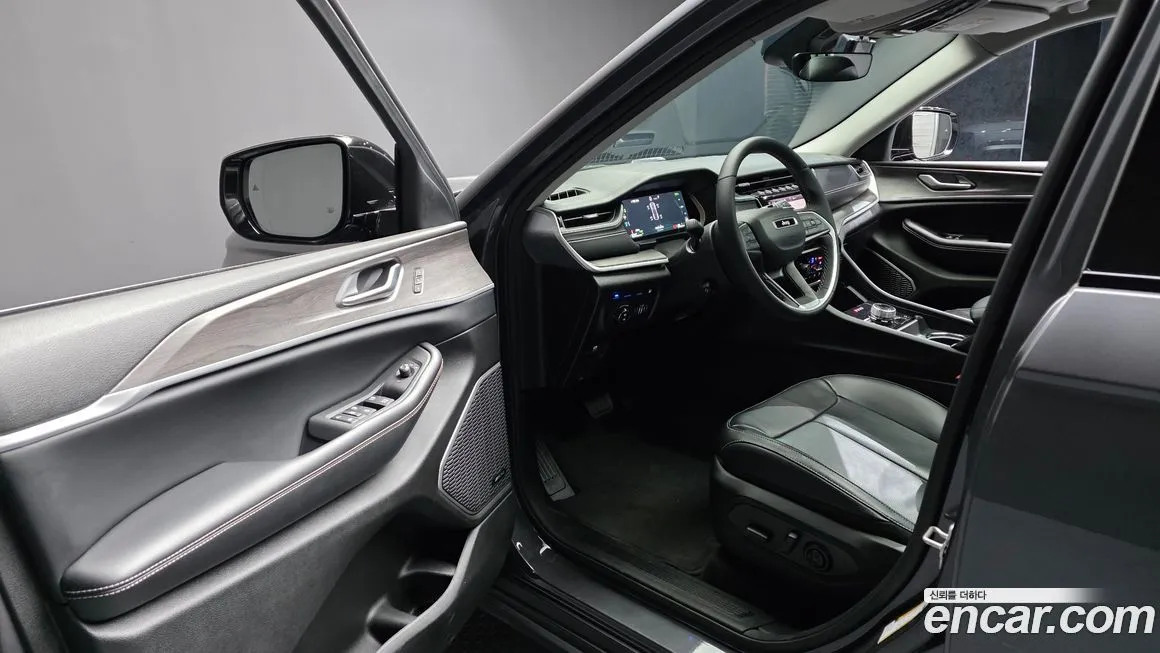 Jeep Cherokee 2023 из KR, фото 9