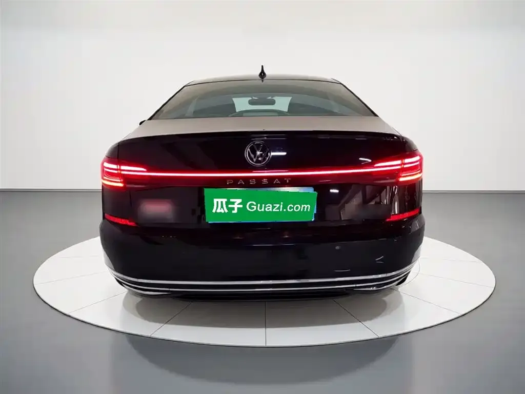 Volkswagen Passat — фото 2